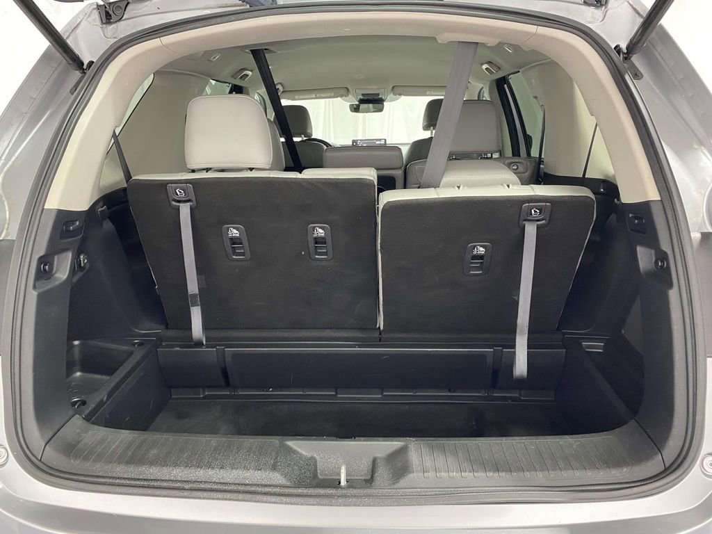 Used 2023 Honda Pilot EX-L image 9