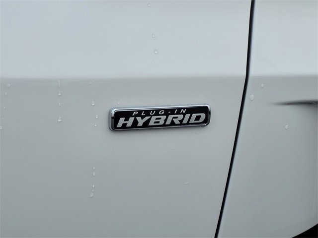 New 2025 Ford Escape SE image 24