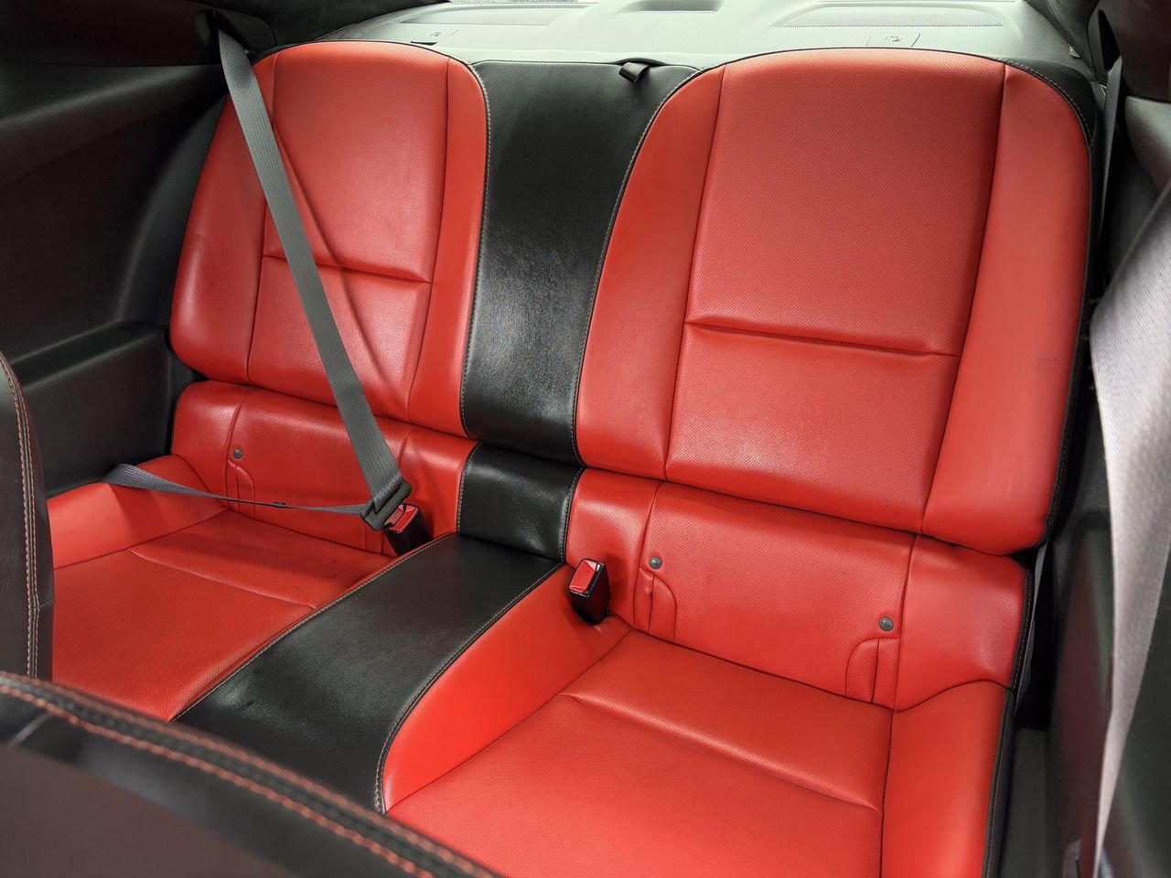 Used 2013 Chevrolet Camaro SS RWD image 27