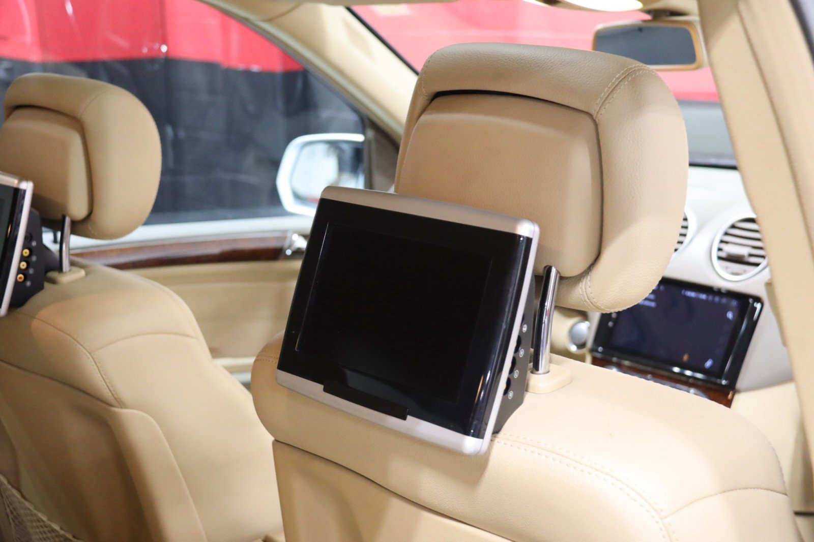 Used 2009 Mercedes-Benz ML 550 4MATIC image 51