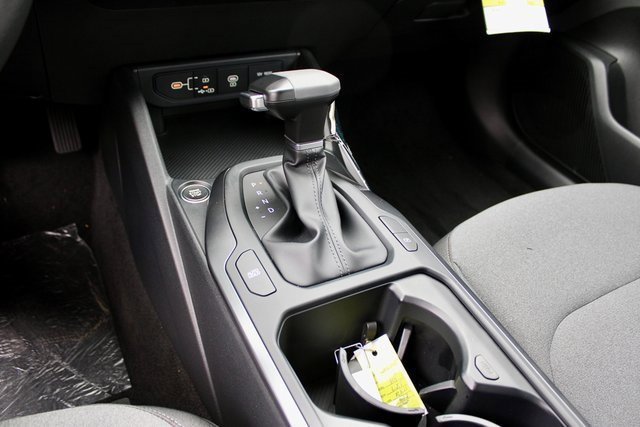 New 2025 Kia K4 FWD image 20