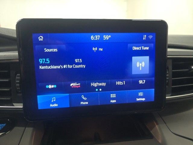 Used 2023 Ford Explorer XLT w/ Equipment Group 202A image 27