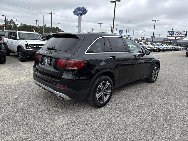 Used 2021 Mercedes-Benz GLC 300 image 3