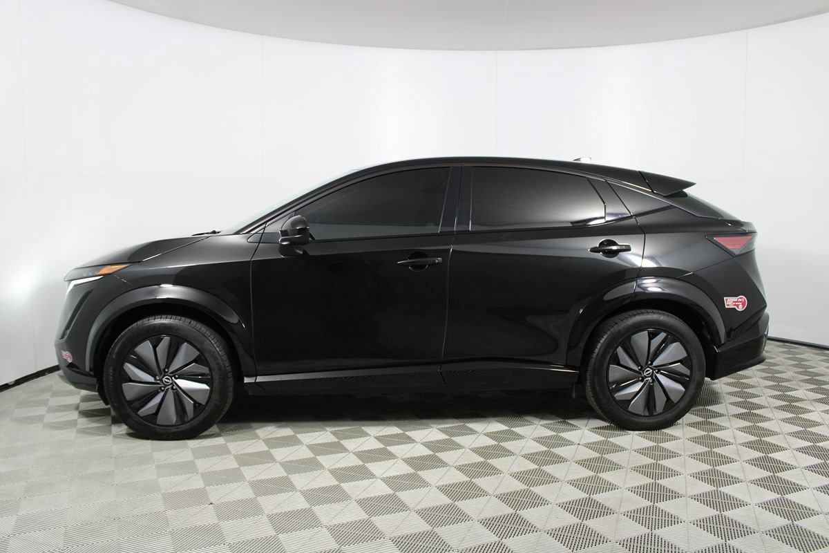 Used 2023 Nissan Ariya AWD image 33
