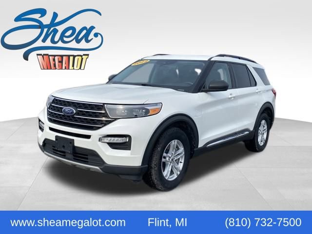 Used 2022 Ford Explorer XLT AWD/4WD image 1