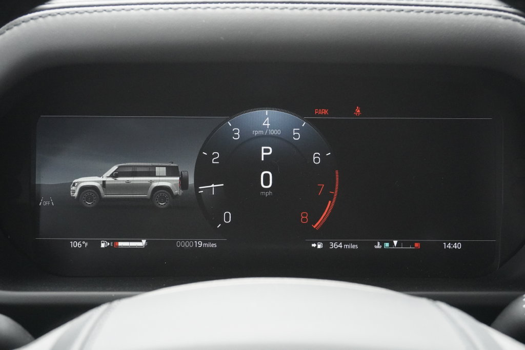 New 2026 Land Rover Defender 110 OCTA AWD/4WD image 11