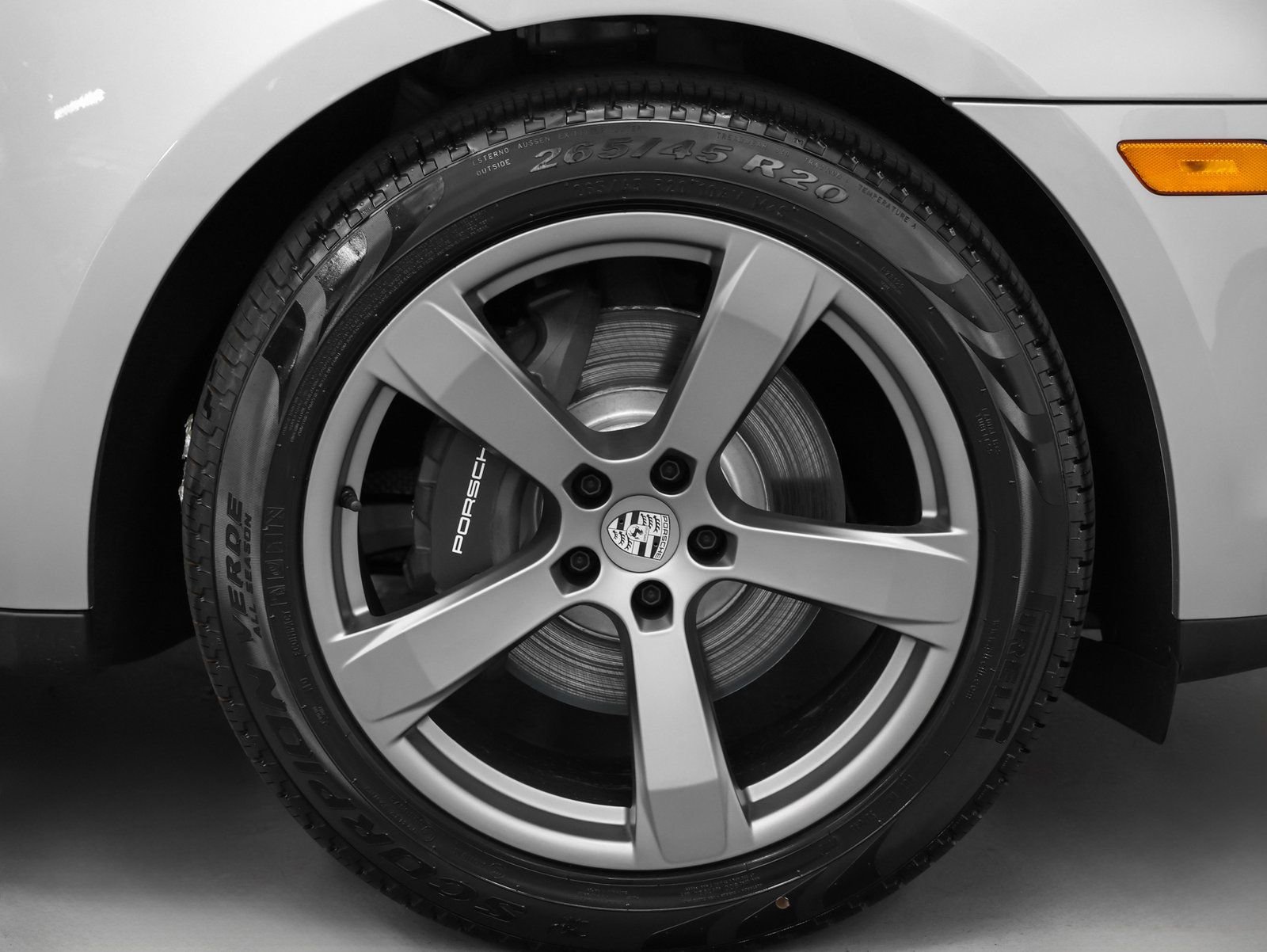 New 2025 Porsche Macan Turbo image 14