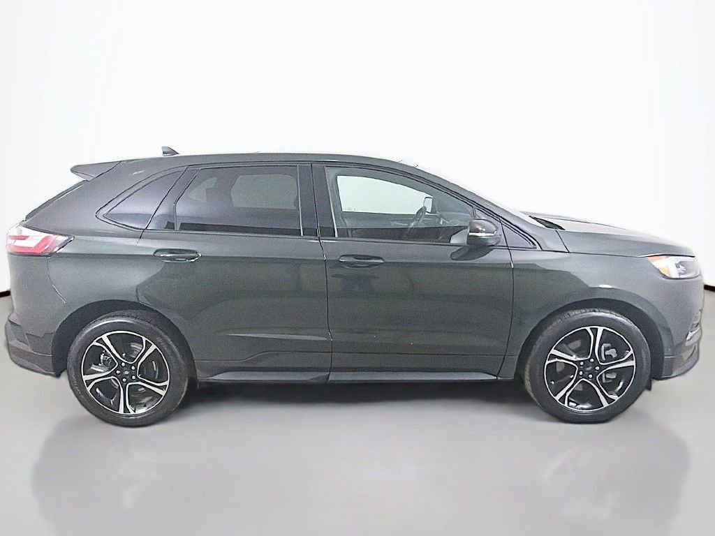 Used 2022 Ford Edge ST w/ Equipment Group 401A image 15