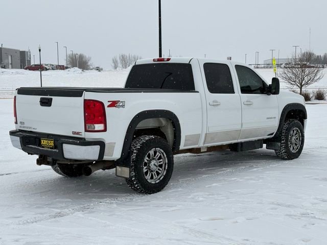 Used 2013 GMC Sierra 2500 SLT w/ Suspension Package, Off-Road image 3