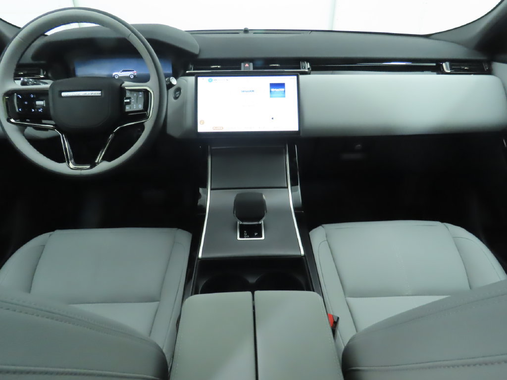 Used 2026 Land Rover Range Rover Velar S AWD/4WD image 13