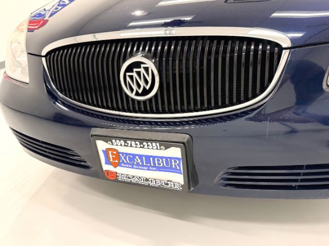 Used 2007 Buick Lucerne CXL w/ Entertainment Package FWD image 14
