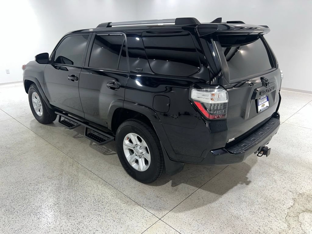 Used 2023 Toyota 4Runner SR5 Premium w/ Moonroof Package RWD image 3
