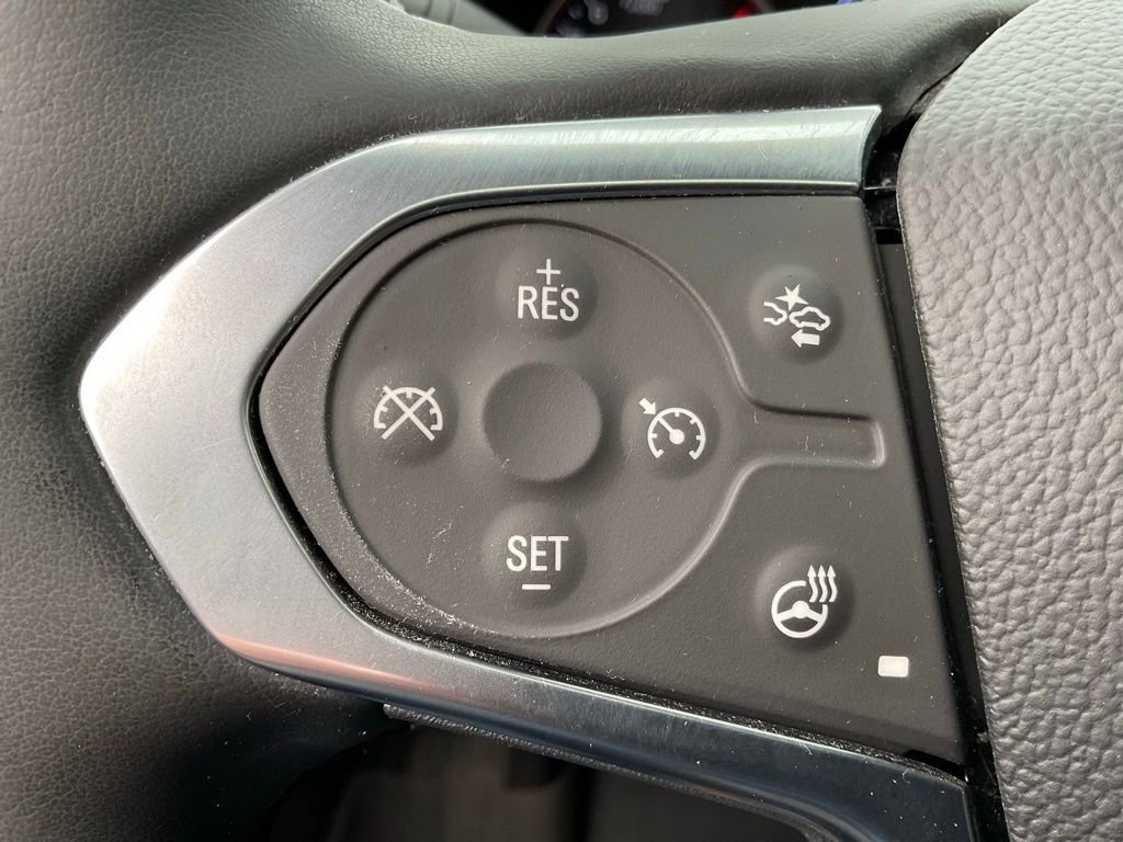 Used 2023 Chevrolet Traverse Premier w/ Redline Edition image 13