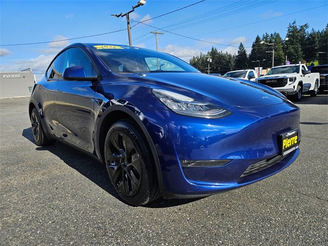 Used 2022 Tesla Model Y Long Range image 6