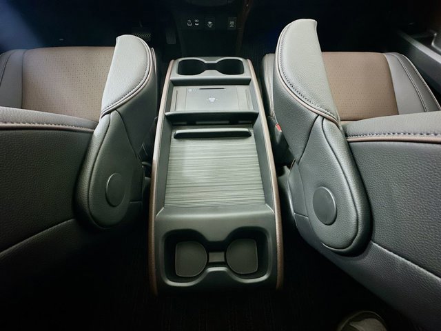 New 2026 Honda Odyssey Elite image 15