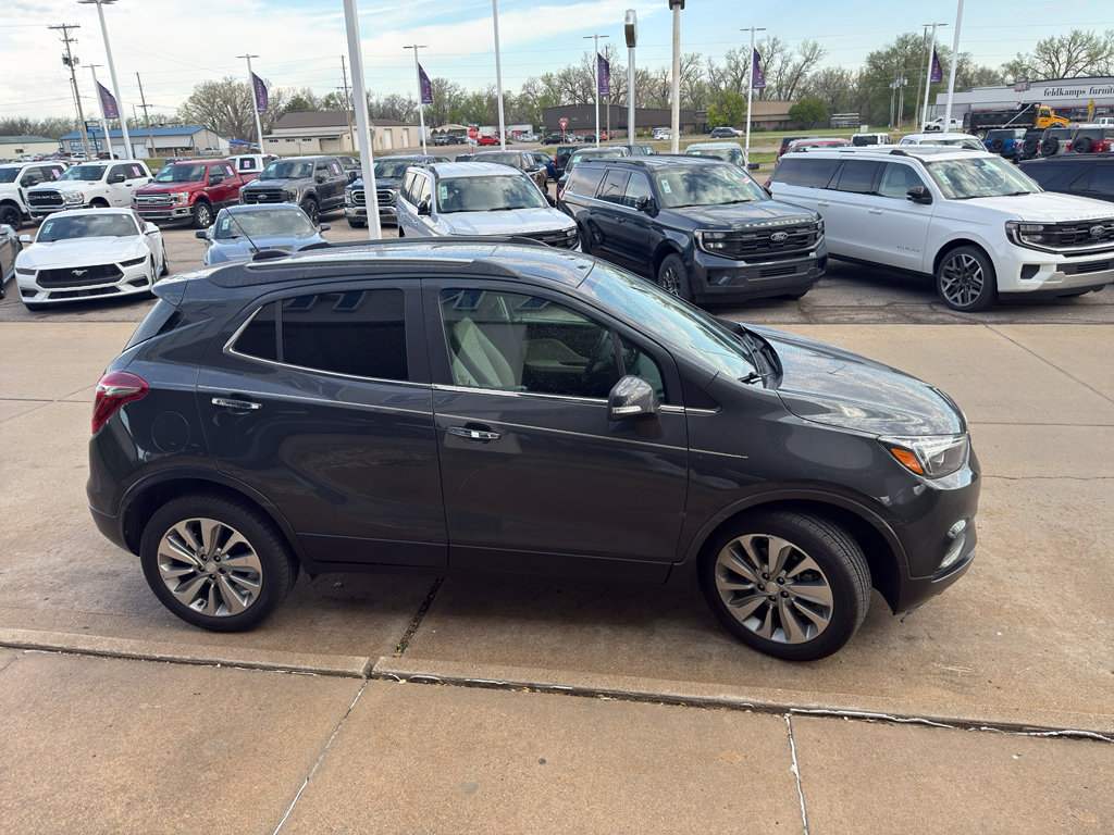 Used 2017 Buick Encore Preferred image 4