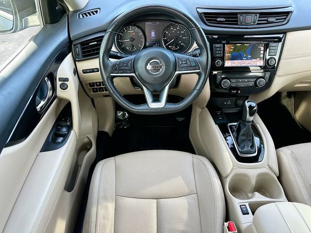 Used 2020 Nissan Rogue SL image 22