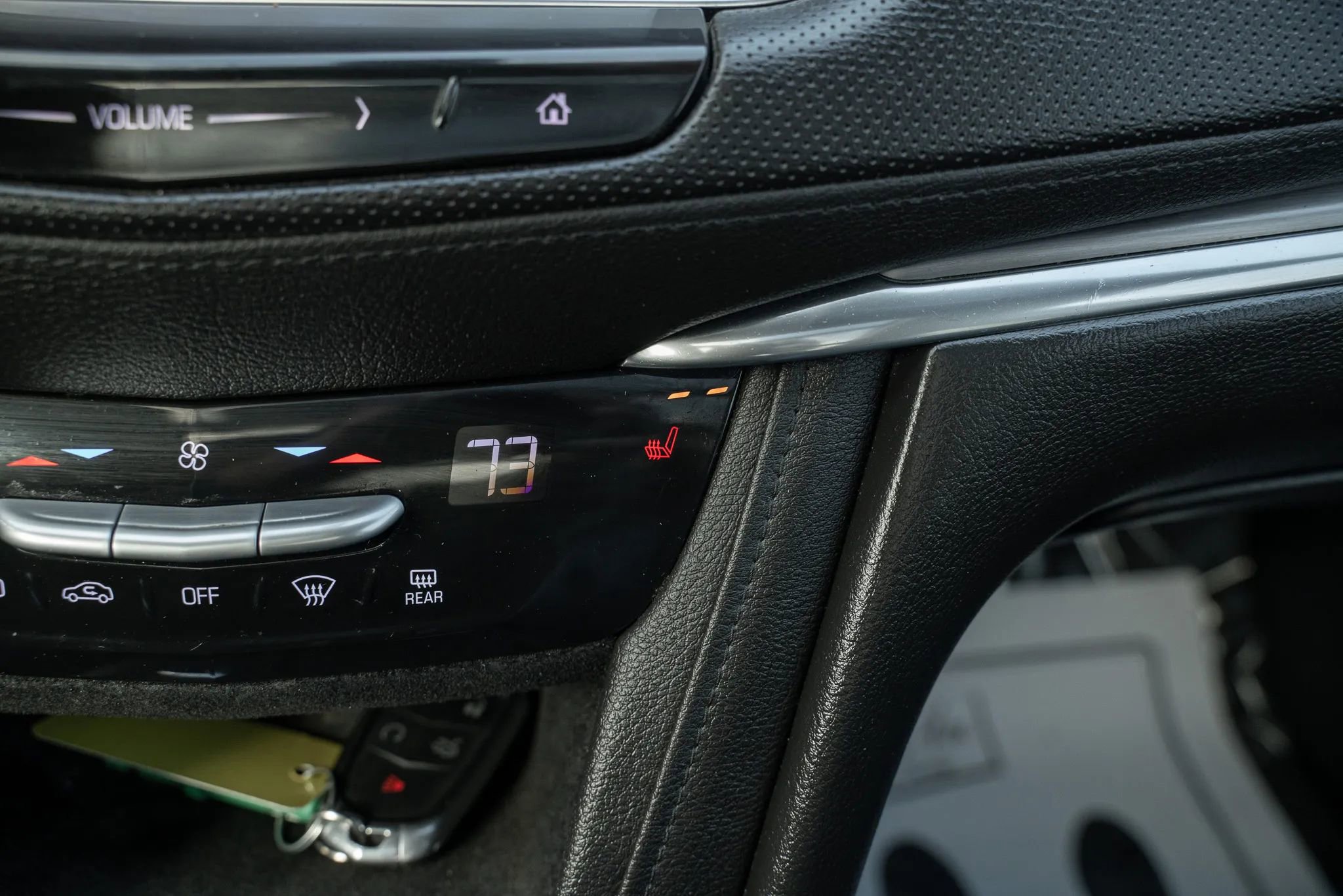 Used 2017 Cadillac XT5 Luxury w/ LPO, Wheel Lock Package image 28