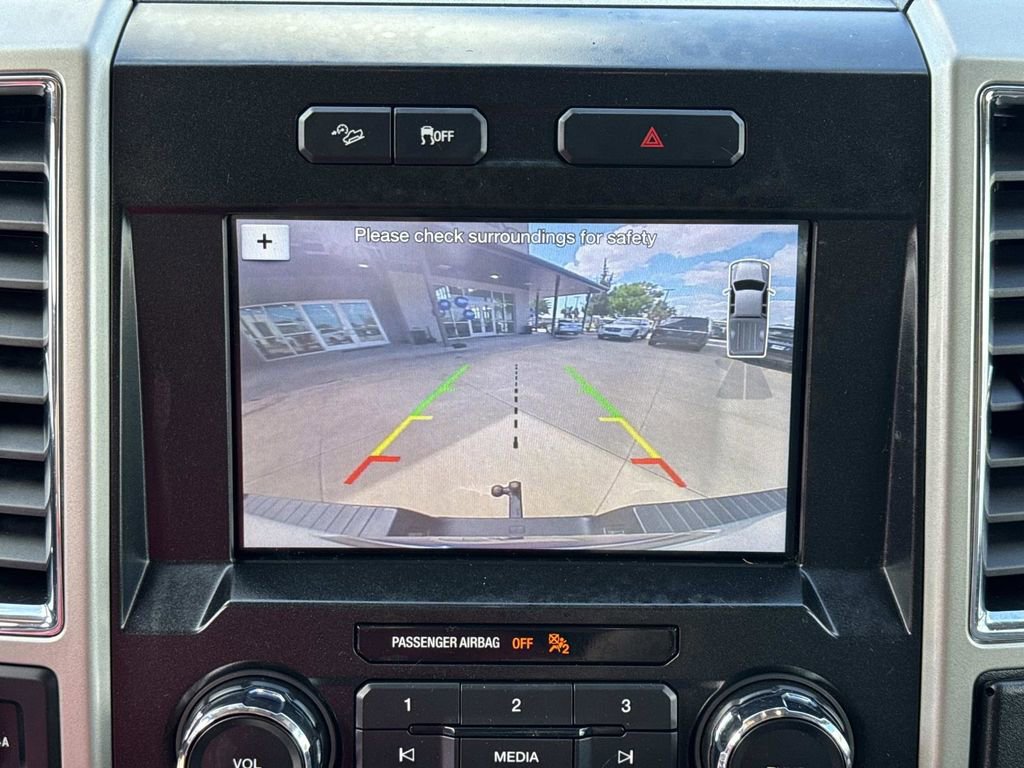 Used 2017 Ford F150 Lariat image 28