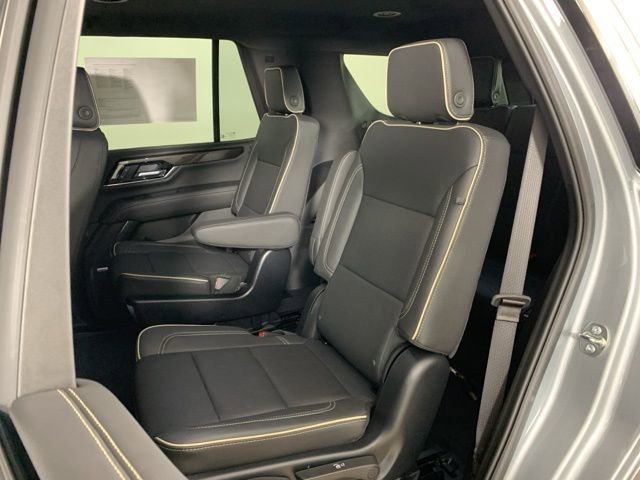Used 2025 GMC Yukon Elevation w/ LPO, Floor Liner Package image 33