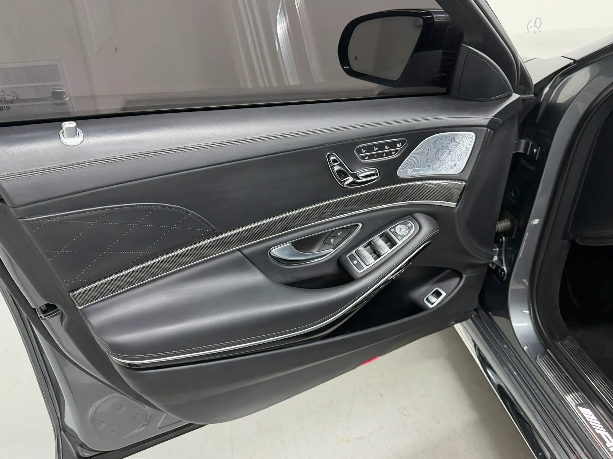 Used 2020 Mercedes-Benz S 63 AMG 4MATIC Sedan image 19