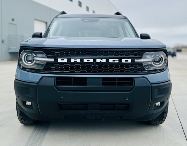 New 2025 Ford Bronco Sport Outer Banks w/ Outer Banks Tech Package+ image 4