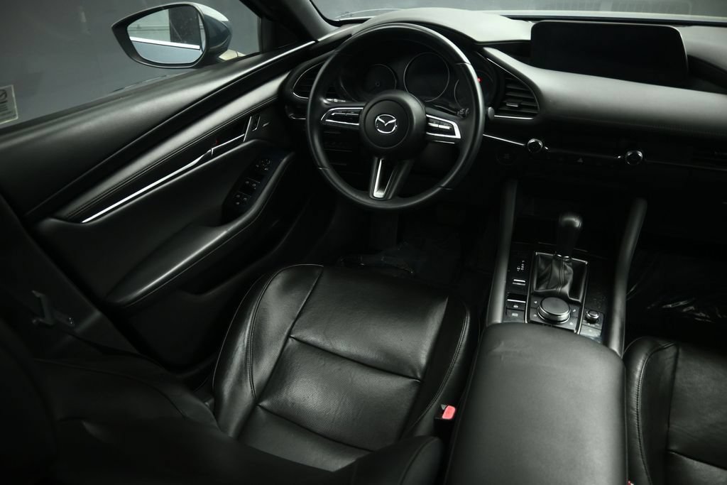 Used 2019 MAZDA MAZDA3 Hatchback w/ Premium Package FWD image 46