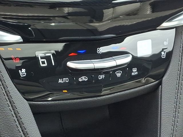 Certified 2025 Cadillac XT6 Premium Luxury w/ Platinum Package image 16