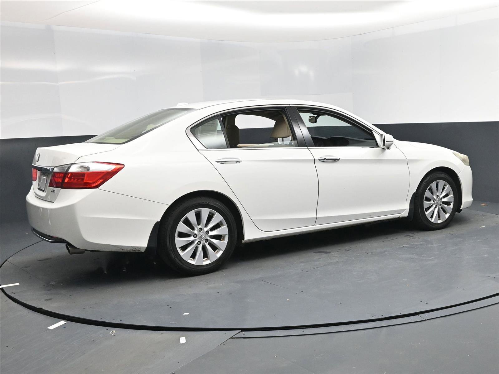Used 2013 Honda Accord EX-L image 4