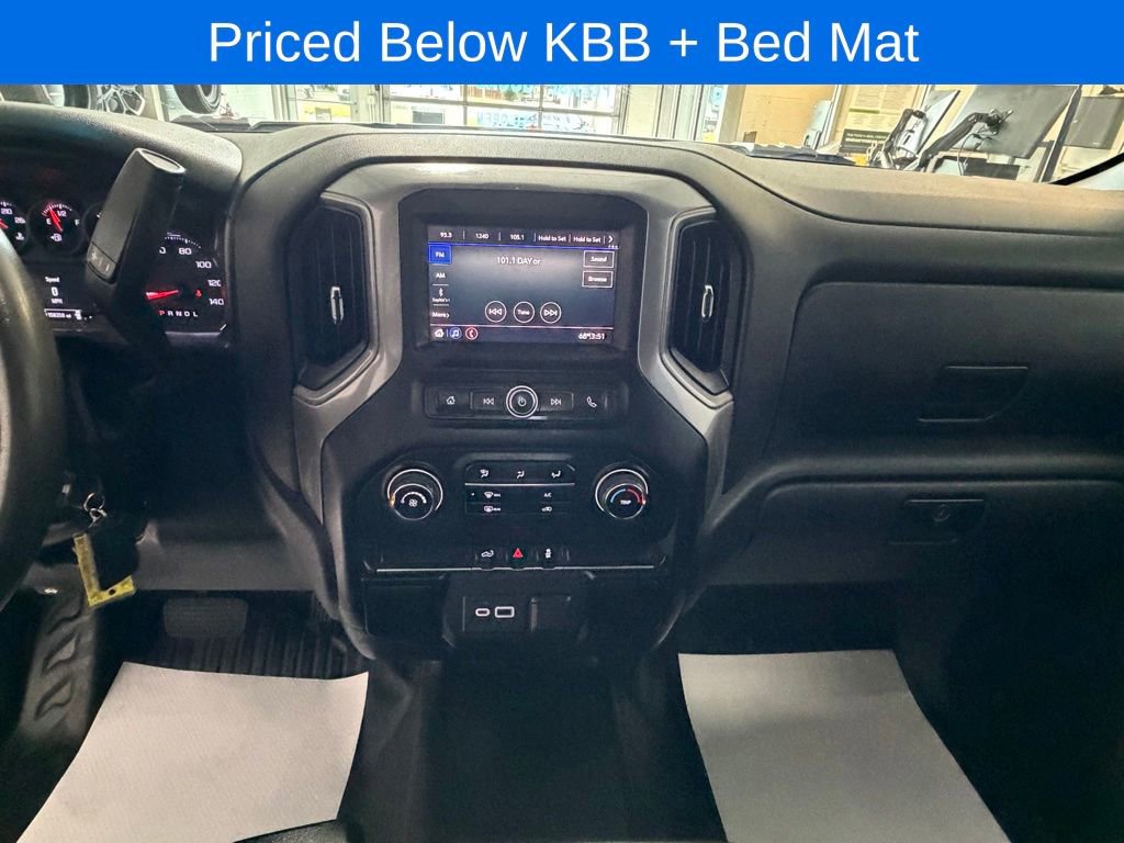 Used 2022 Chevrolet Silverado 2500 W/T w/ WT Convenience Package AWD/4WD image 11
