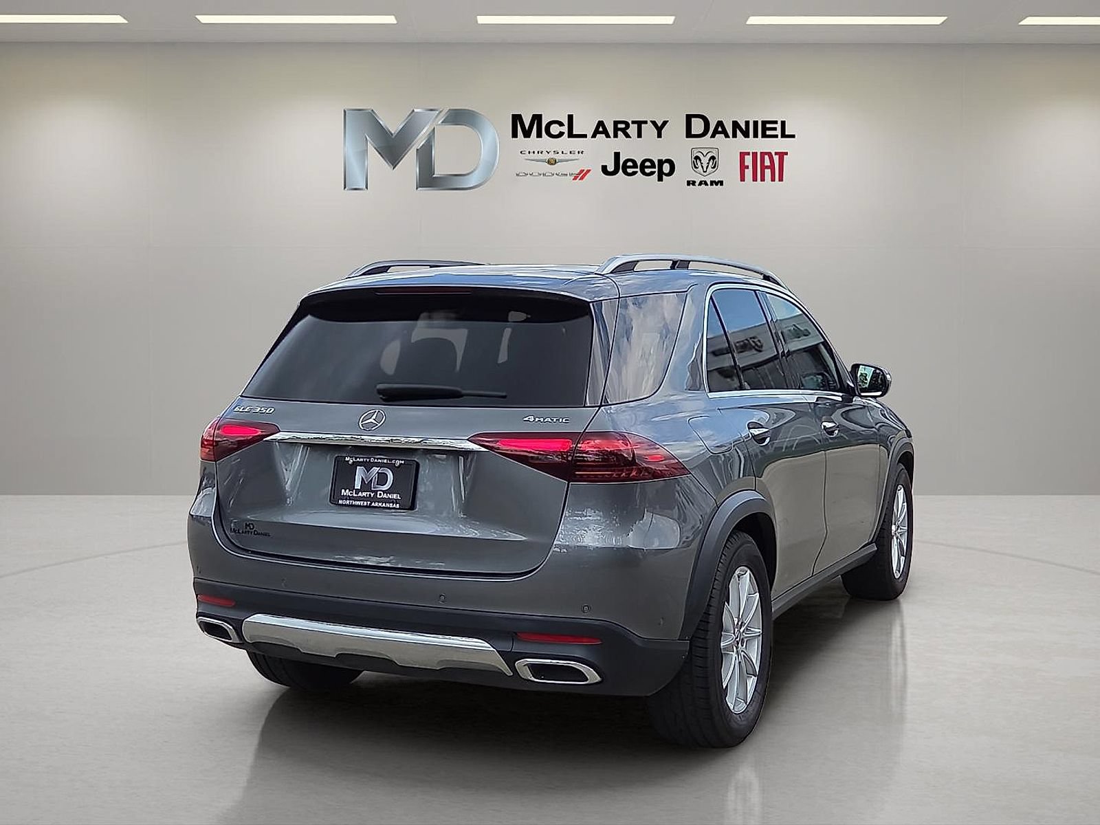 Used 2025 Mercedes-Benz GLE 350 4MATIC image 5