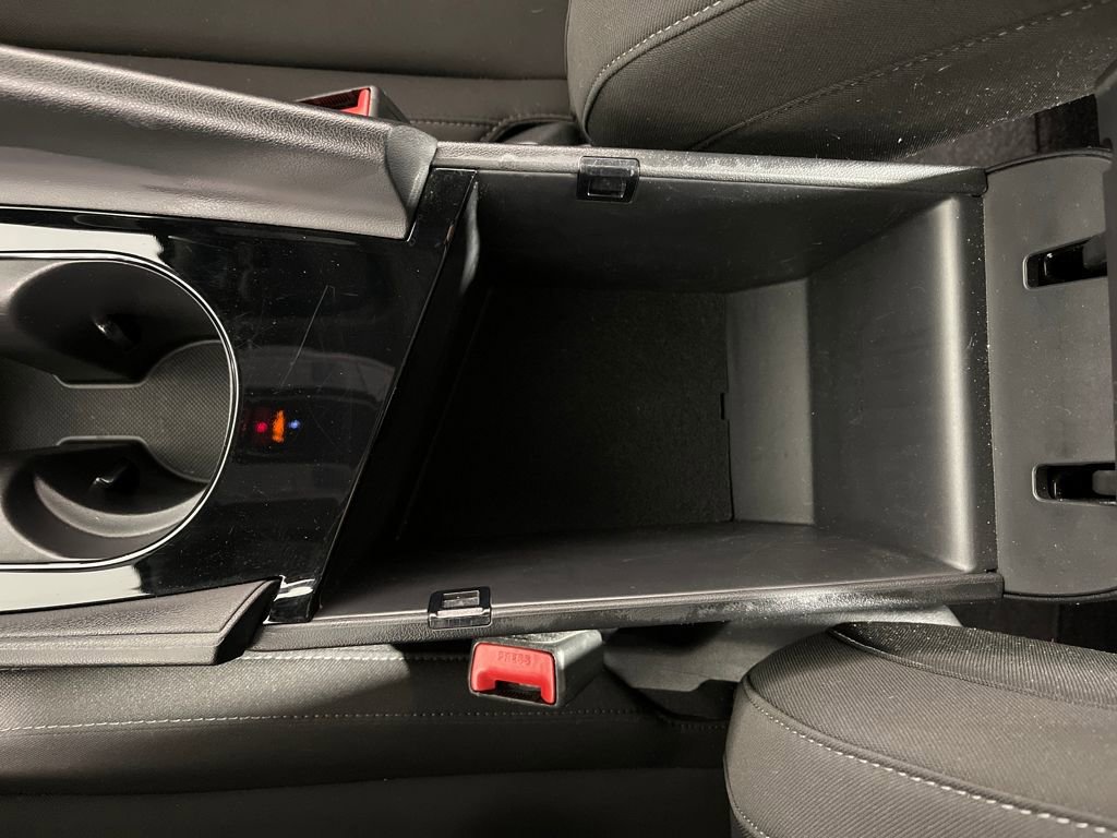 Certified 2025 Hyundai Elantra SEL image 26