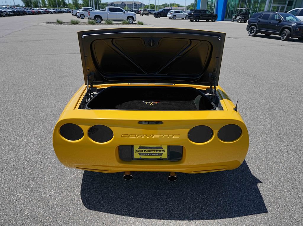 Used 2003 Chevrolet Corvette Z06 w/ Memory Package, 3 Drivers RWD image 15