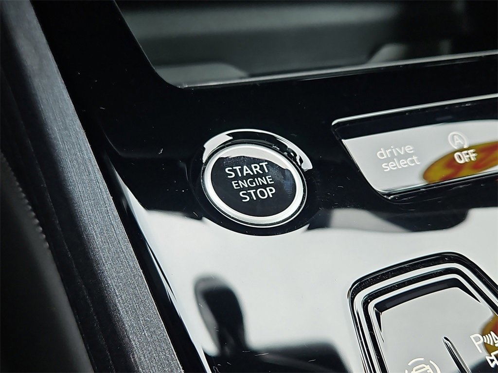 Used 2025 Audi A5 2.0T Premium Plus image 27