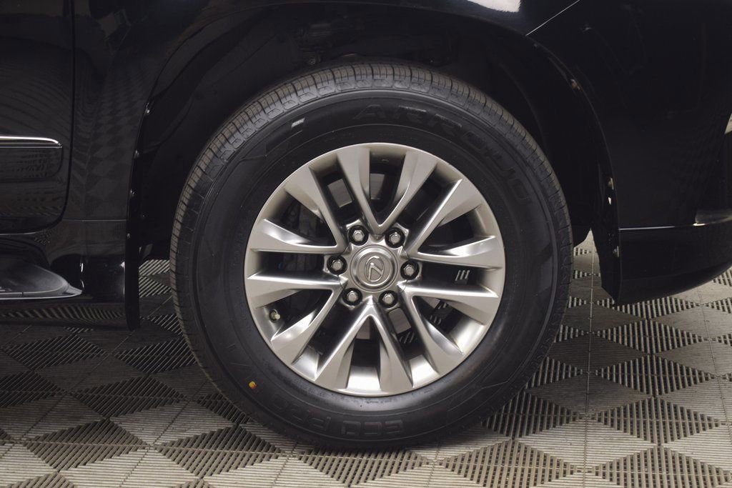 Used 2014 Lexus GX 460 Luxury image 32