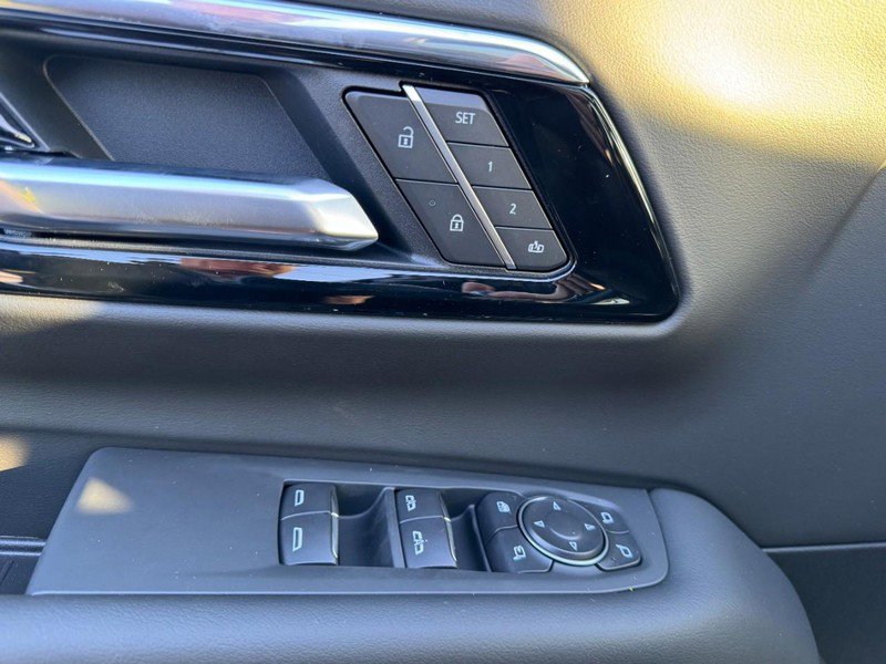 New 2026 Chevrolet Tahoe High Country image 12