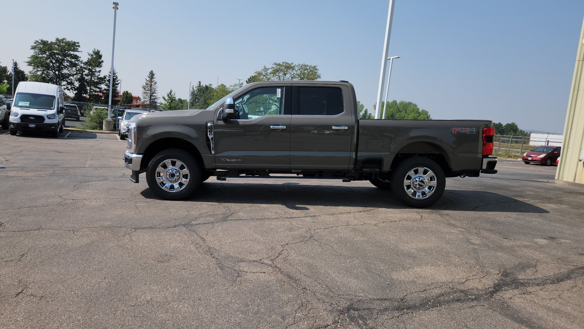 New 2026 Ford F350 Lariat w/ Chrome Package AWD/4WD image 4