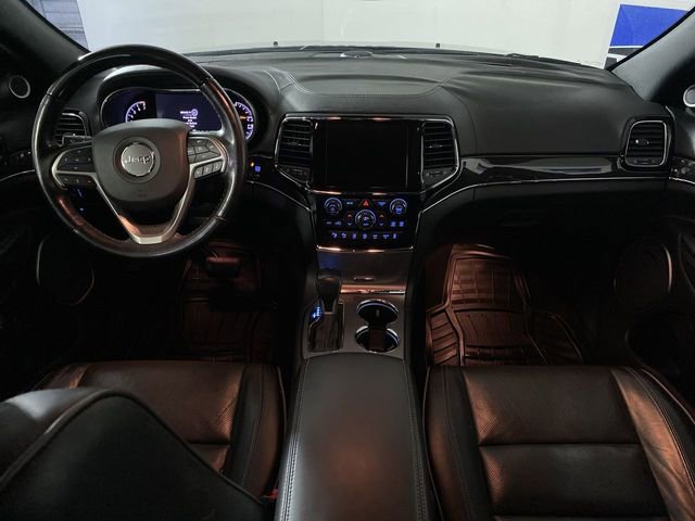 Used 2020 Jeep Grand Cherokee Overland AWD/4WD image 26