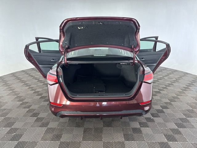 Used 2023 Nissan Sentra SV image 17