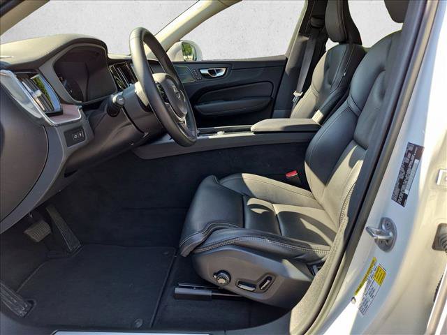 Used 2023 Volvo XC60 T8 Ultimate w/ Protection Package Premier AWD/4WD image 13