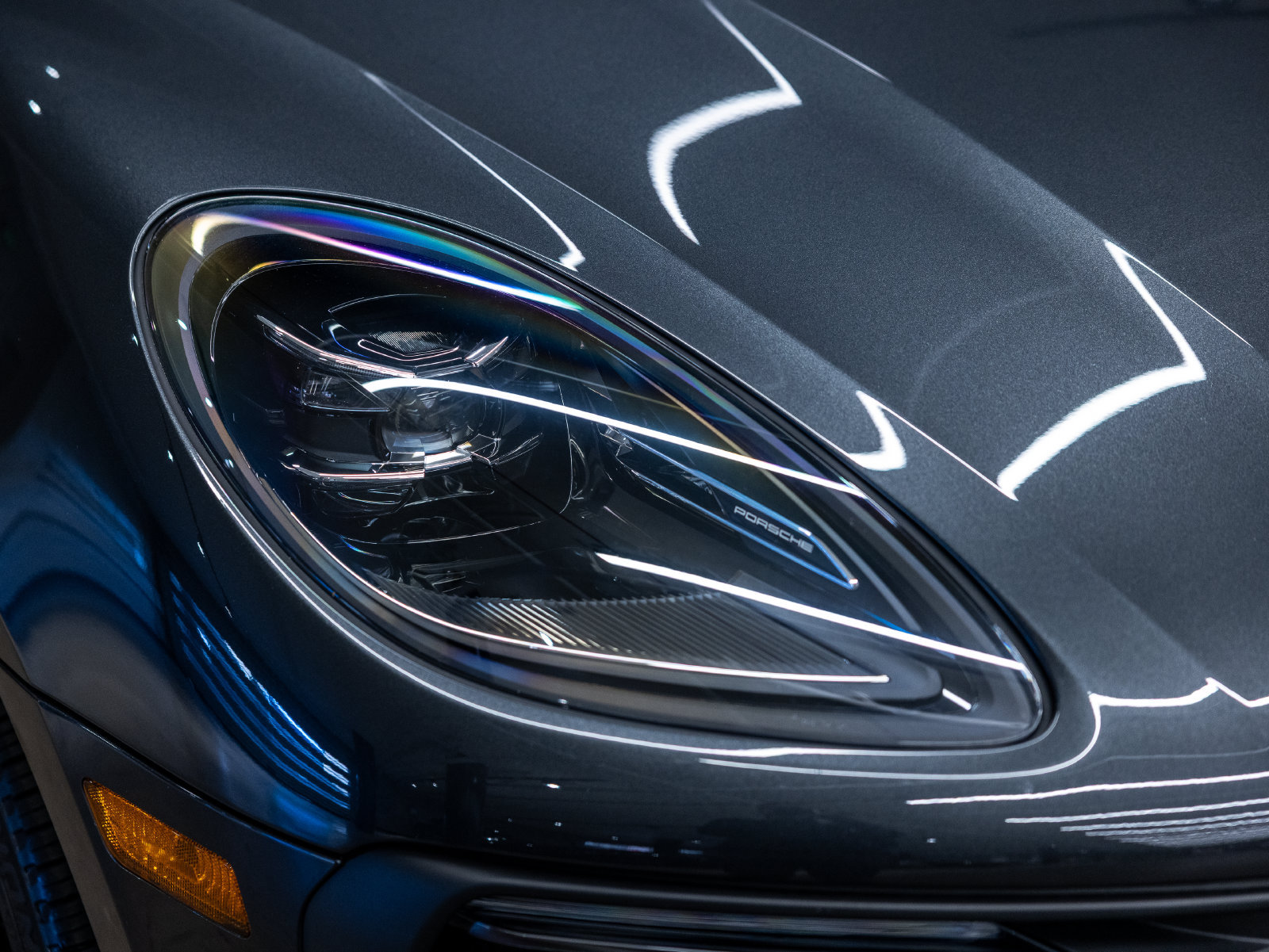 Certified 2026 Porsche Macan AWD/4WD image 13