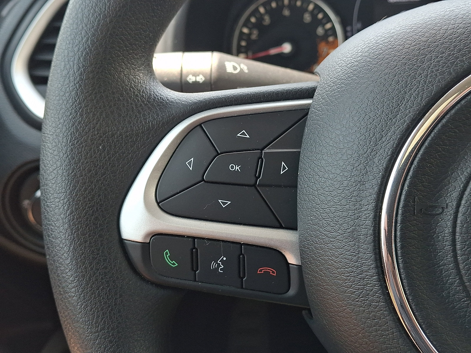 Used 2018 Jeep Renegade Sport w/ Power & Air Group AWD/4WD image 17