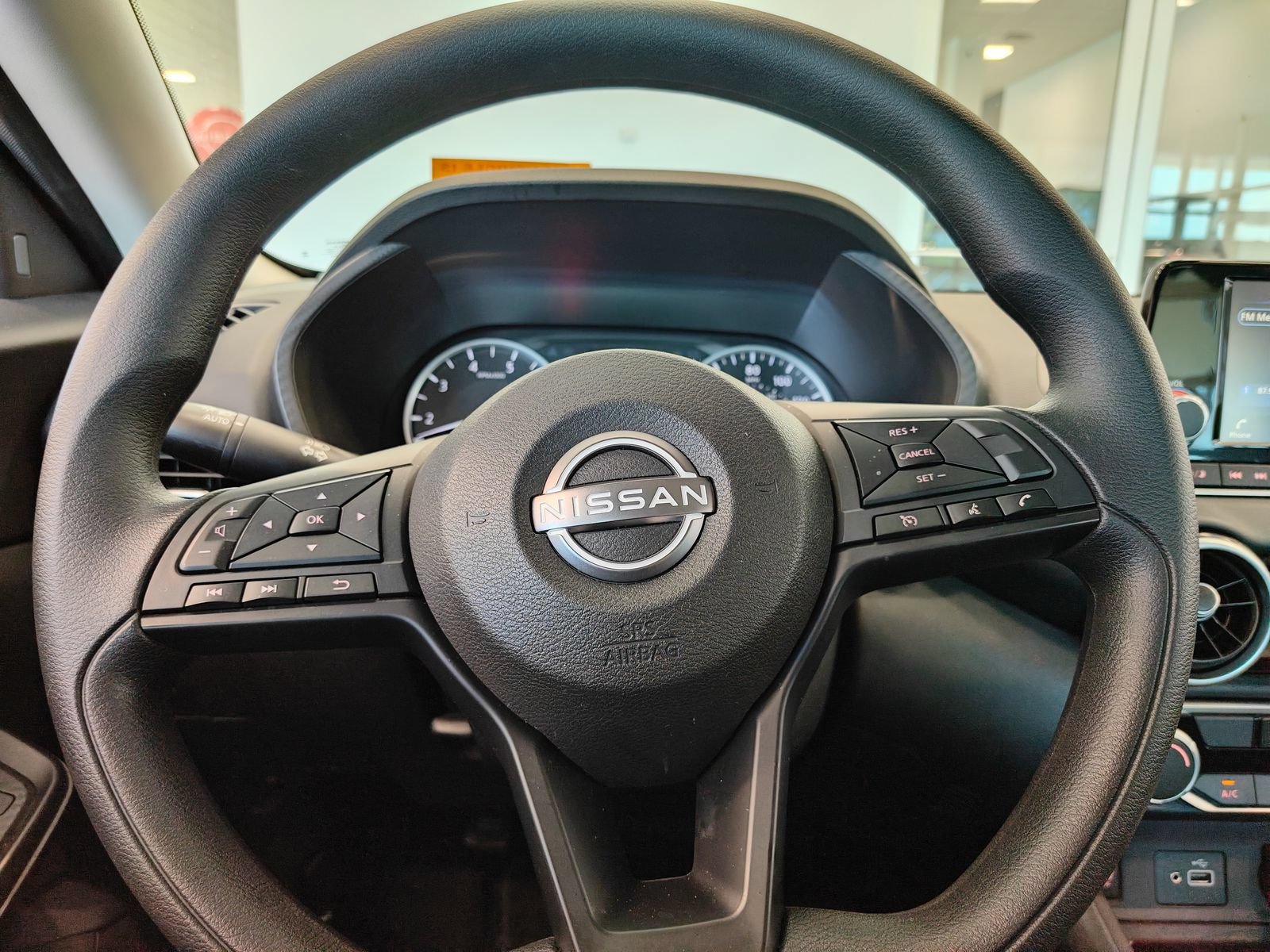 Used 2024 Nissan Sentra S FWD image 14