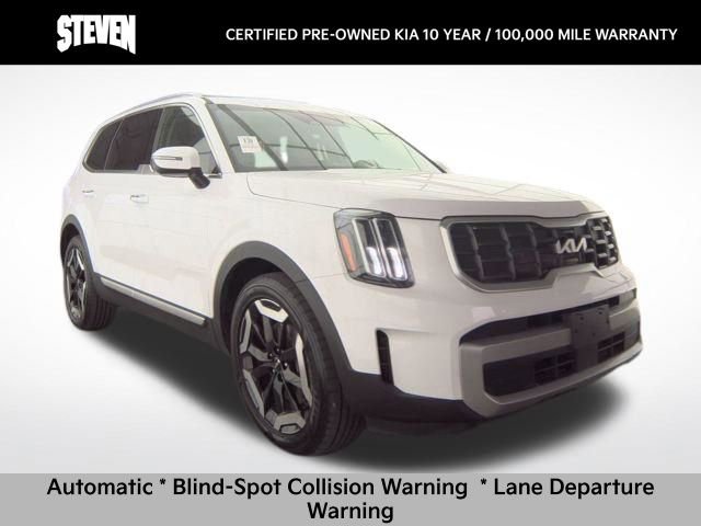 Used 2023 Kia Telluride S w/ S Sunroof Package image 3