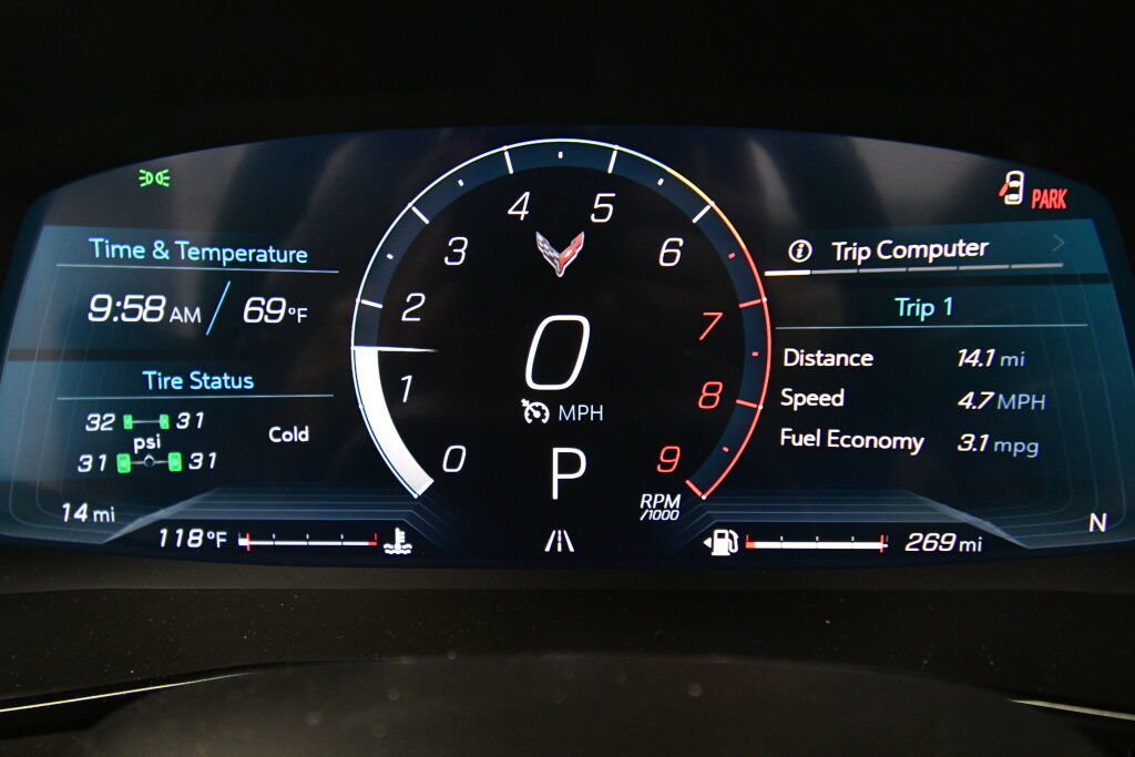 Used 2024 Chevrolet Corvette Z06 RWD image 19