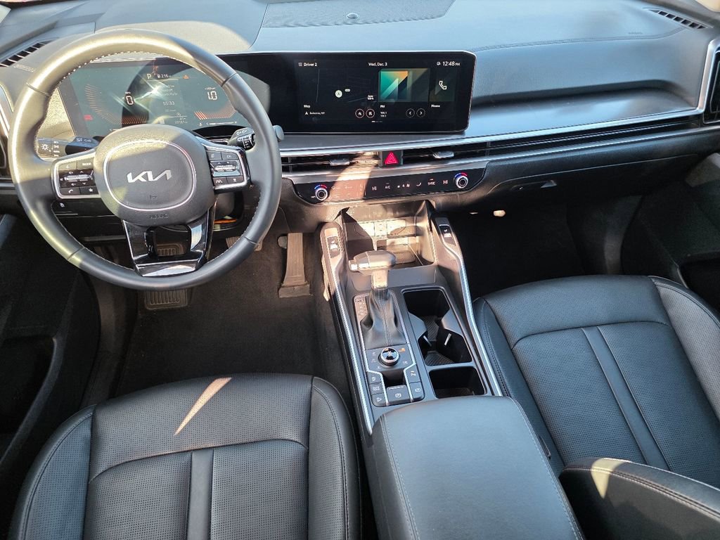 Used 2024 Kia Sorento S image 10
