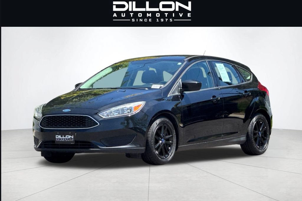 Used 2018 Ford Focus SE FWD image 8