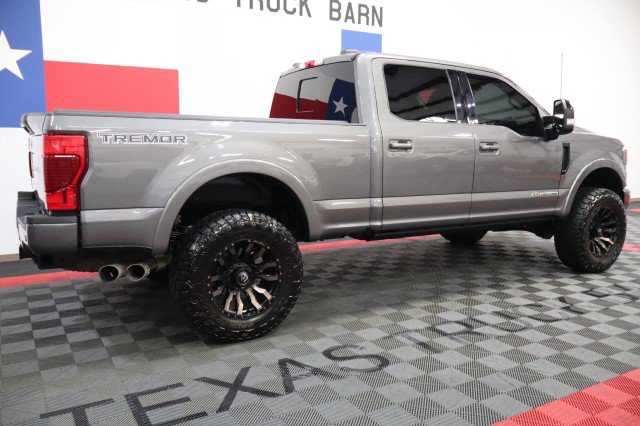 Used 2022 Ford F250 Lariat w/ Tremor Off-Road Package AWD/4WD image 23