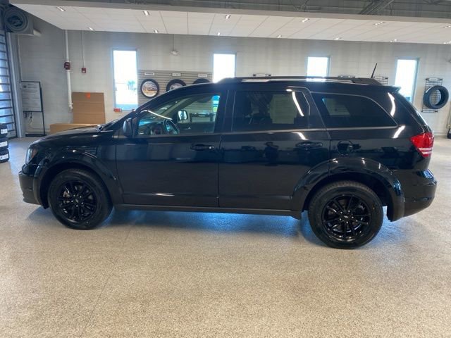 Used 2020 Dodge Journey SE w/ Blacktop Package image 9