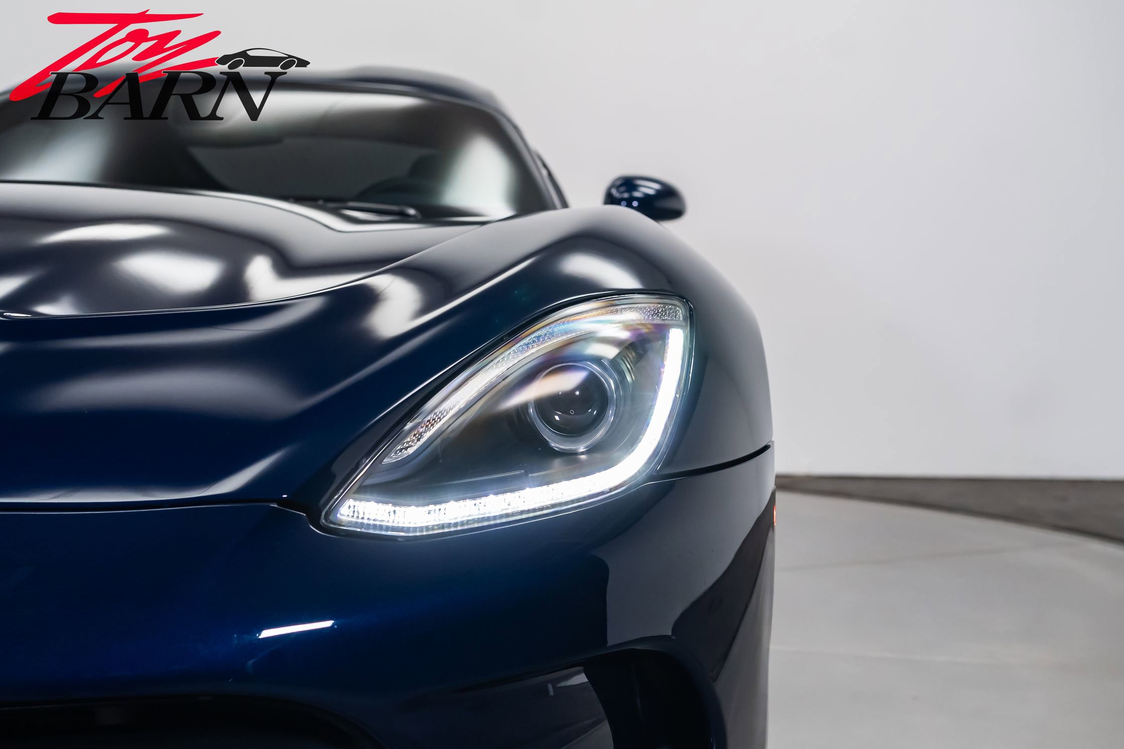 Used 2017 Dodge Viper GTC w/ GTS Interior Package image 10